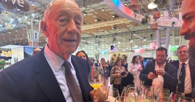 Marcelo visita stand da Madeira no segundo dia da BTL (com fotos)