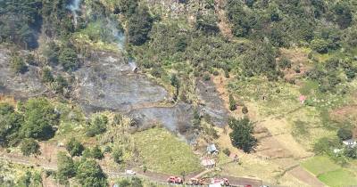 Local onde as equipas de bombeiros fazem o combate às chamas.