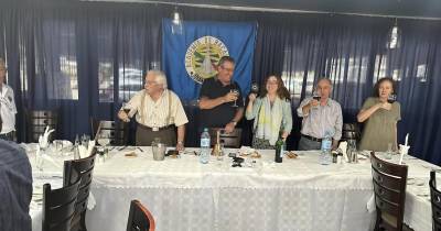 Academia do Bacalhau de Joanesburgo entregou donativo ao Lar Santa Isabel