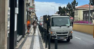 Mercearia é alvo de fiscalização na Rua 31 de Janeiro