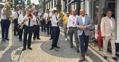 São João na Sé arrancou há momentos com muita animação no centro do Funchal (com fotos e vídeo)