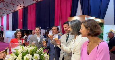 FNA: Stand da Madeira recebe visita do Secretário de Estado da Agricultura