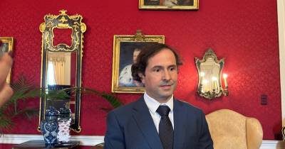 PS critica desempenho e revisão orçamental