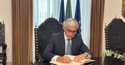 Ucrânia: Aguiar-Branco recebe hoje presidente do parlamento ucraniano que discursa em plenário