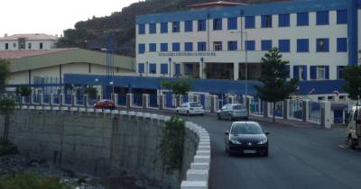 Ponta do Sol: Albuquerque vai à escola conhecer andamento do projeto-piloto TutorIA