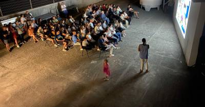 Pessoas de todas as idades procuraram saber algo mais sobre a vida marinha e sobre a investigação que se faz na Madeira.