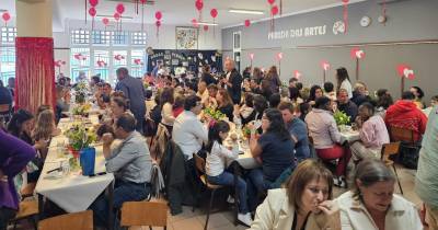 Escola do Porto da Cruz celebra Dia da Família com 200 pessoas