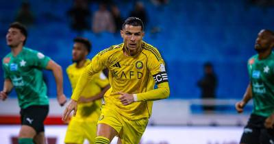 Cristiano Ronaldo deixa marca na goleada do Al Nassr que regressa ao primeiro lugar