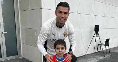 Chagas Freitas faz homenagem a criança que morreu no dia de aniversário, mas cumpriu o sonho de conhecer CR7