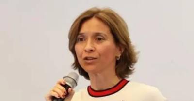 Paula Margarido, secretária regional da Inclusão, Trabalho e Juventude, preside à cerimónia.