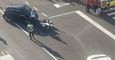 Motociclista ferido em colisão com automóvel na Nazaré