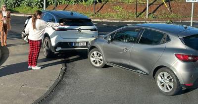 Choque entre duas viaturas na zona das Eiras