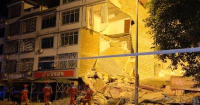 A agência de notícias oficial chinesa Xinhua avançou inicialmente duas mortes e uma pessoa desaparecida no condado de Liunan, que faz parte da cidade de Liuzhou.