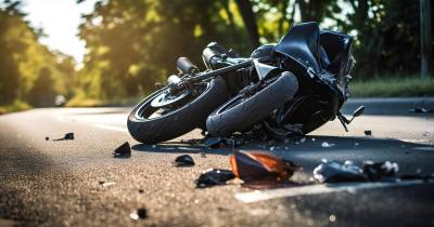 Motociclista gravemente ferido na via rápida