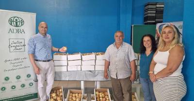 Junta do Caniço oferece cebolas ao centro comunitário ADRA