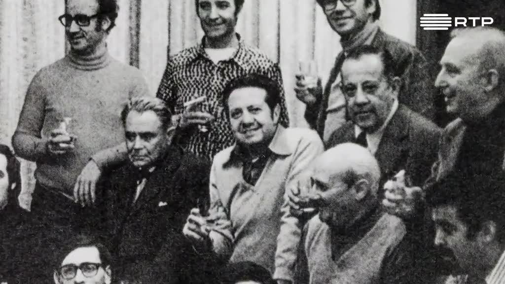 Recorde Mário Soares em 5 imagens que marcaram o país