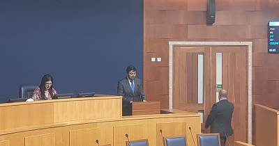 A demissão de António Costa abriu a sessão plenária no parlamento madeirense.