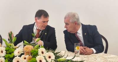 Autarca de São Vicente continua sem falar sobre polémica na sua vereação