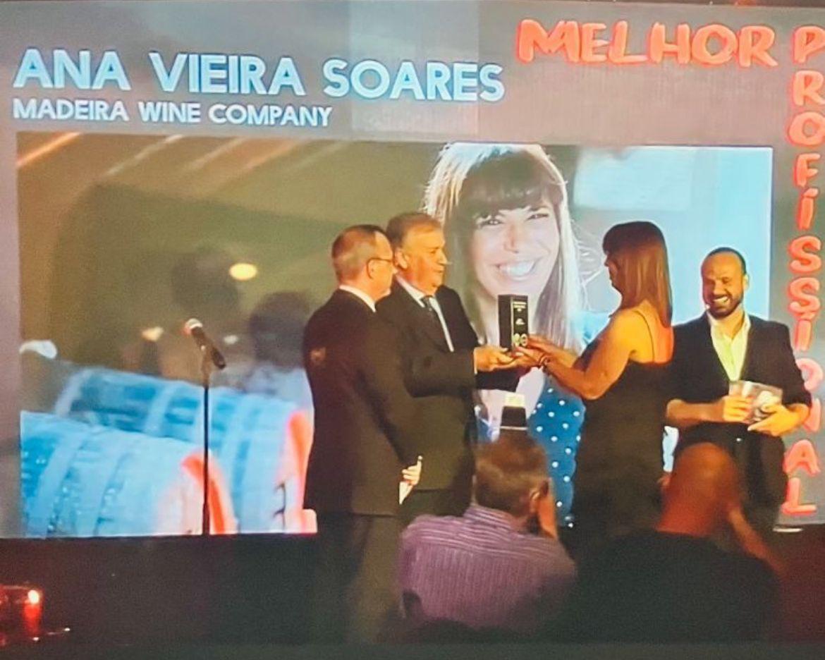Ana Vieira Soares distinguida como melhor profissional de Enoturismo (com vídeo)