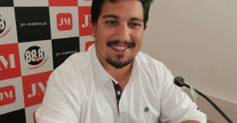 Rapper SixX esteve hoje nas Manhãs da JM