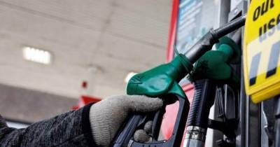 Estados Unidos começam a libertar 172 milhões de barris da reserva de petróleo