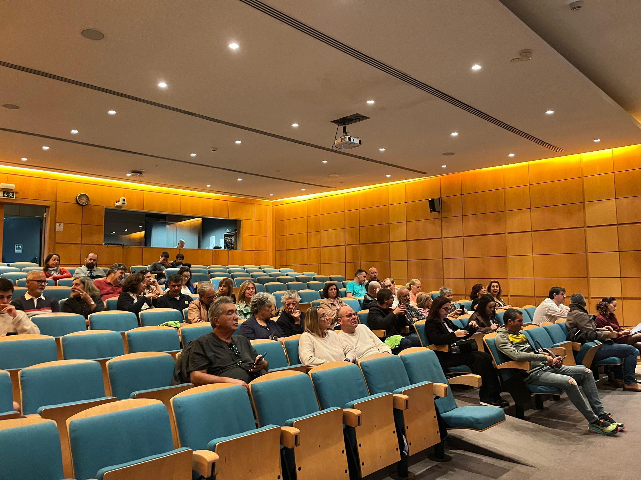 Arranca dentro de momentos a V Conferência do Caminho Real da Madeira