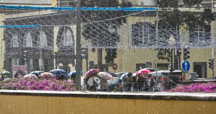 Segundo a atualização emitida, estas situações mobilizaram 146 operacionais e 70 meios técnicos.