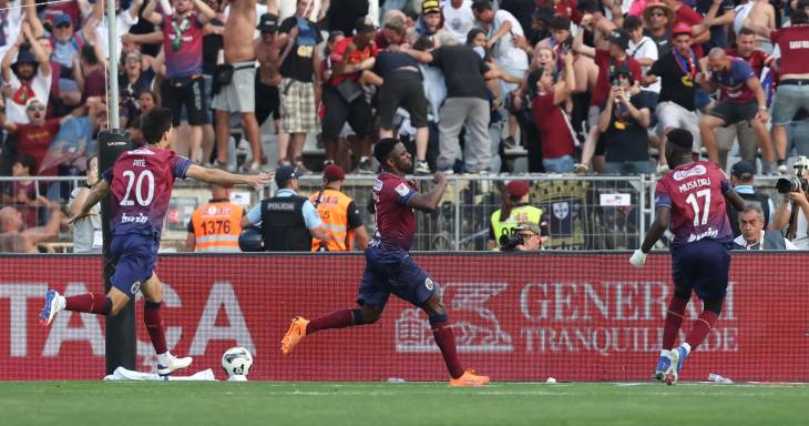 Taça de Portugal: Torreense bate Sporting e é o primeiro ‘secundário’ a conquistar troféu
