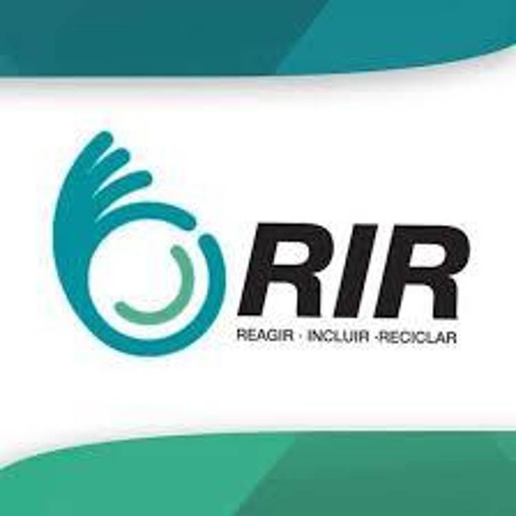 RIR critica cenário de “encenação” esta manhã na ALRAM