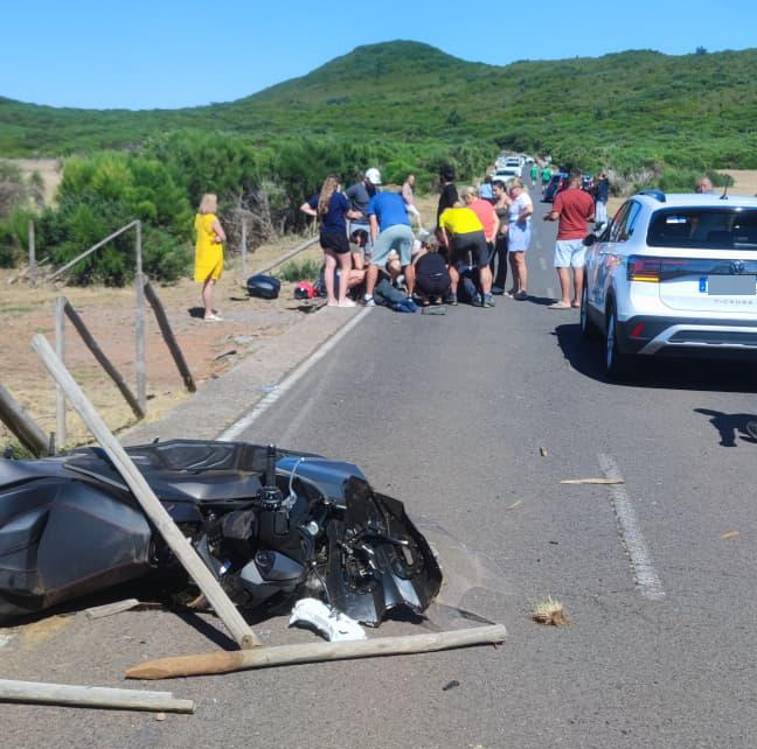 Casal ferido em acidente de mota no Paul da Serra (com vídeo)