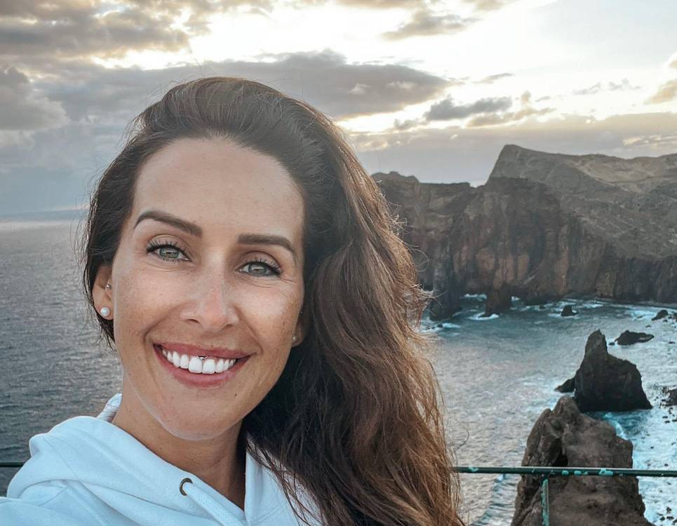 Corrente solidária garante prótese a pai de Érica Silva