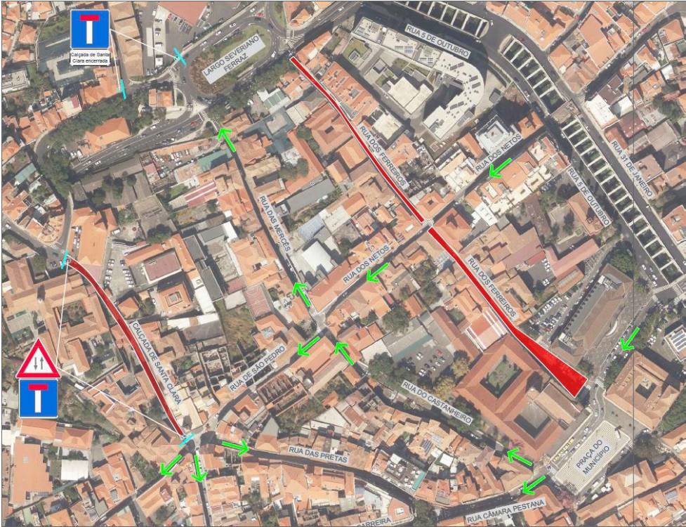 Rua dos Ferreiros e Calçada de Santa Clara com trânsito interrompido