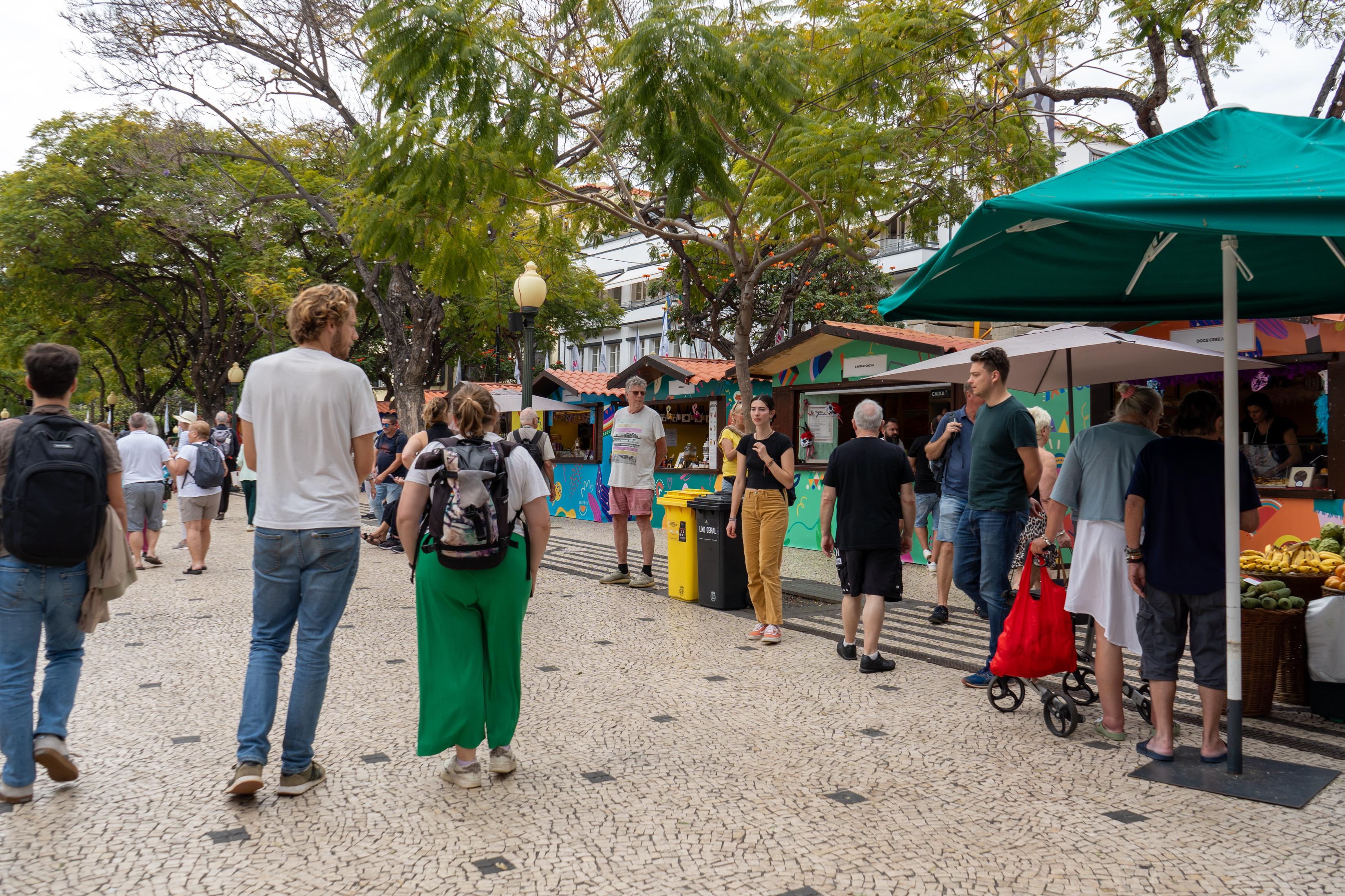 Barracas Carnaval na Placa Central são um dos locais a ser fiscalizado pela PSP.