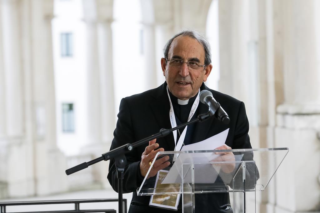 Conclave: Cardeais portugueses estreantes num processo eleitoral