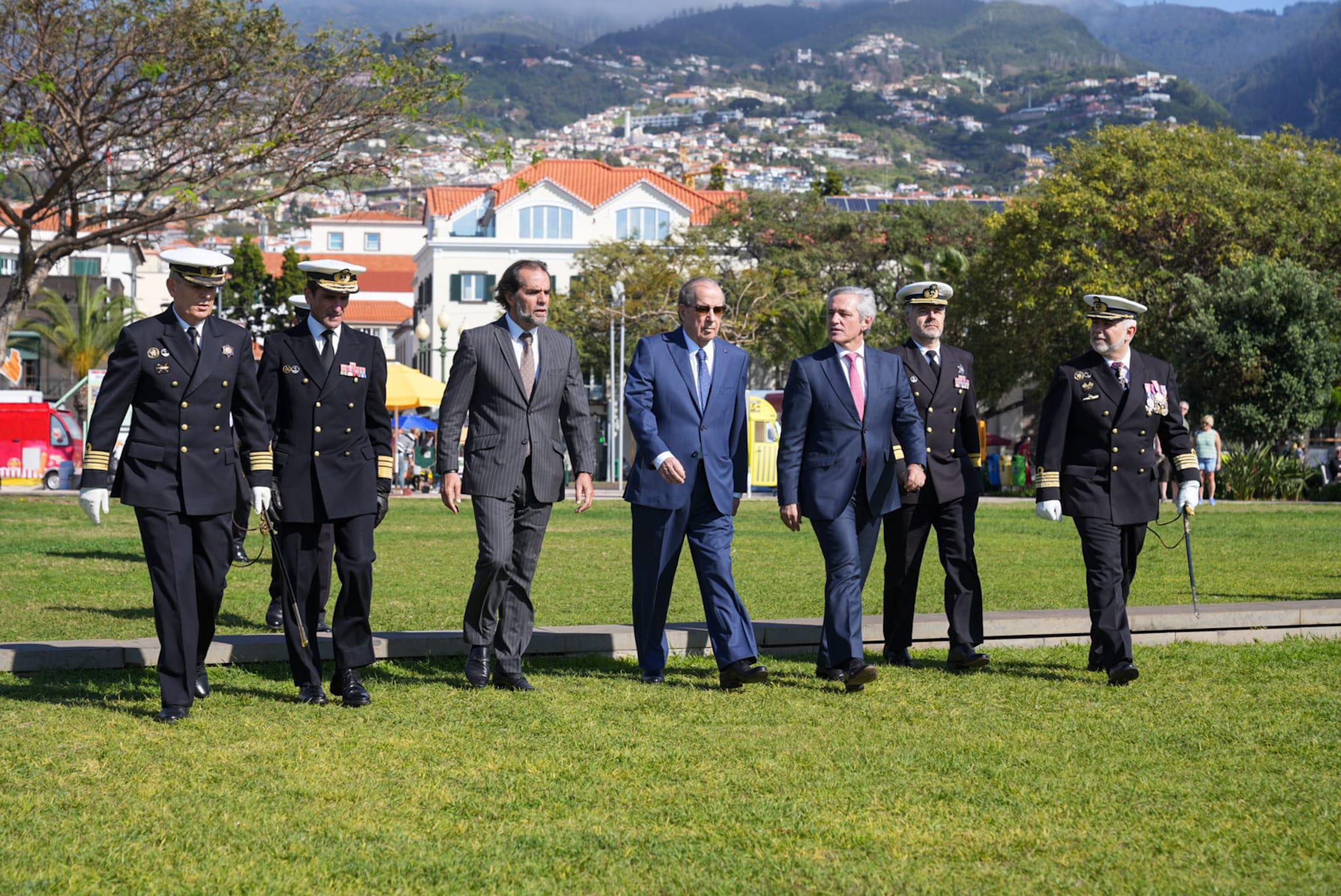 A despedida contou com a presença das mais altas entidades regionais.