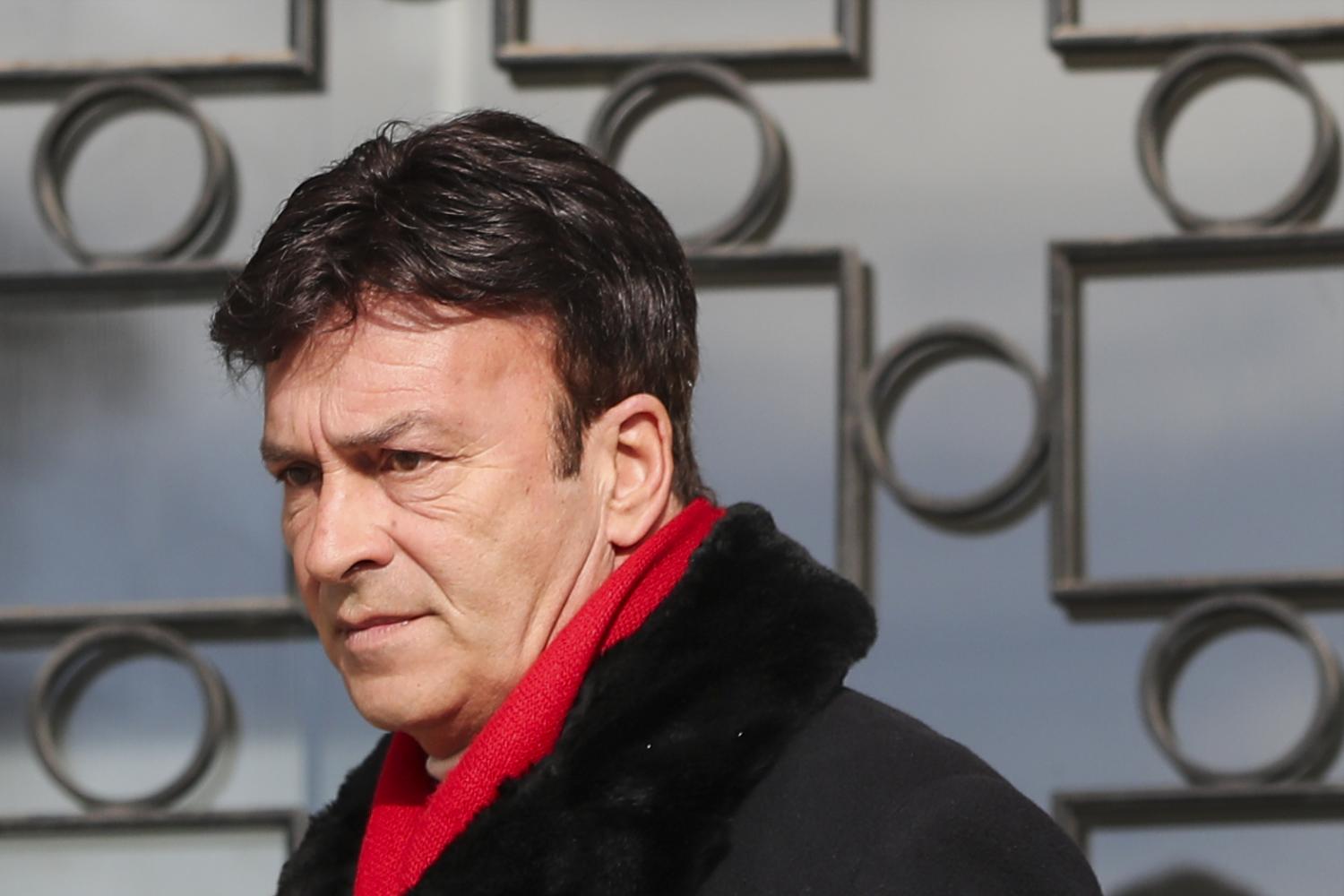 Toni Carreira à saída do Tribunal de Santarém, após a leitura de sentença do caso do acidente, ocorrido em 05 de dezembro de 2020, na Autoestrada 1, na zona de Santarém, que provocou a morte à sua filha Sara Carreira, em Santarém, 12 de janeiro de 2024. Os quatro arguidos, Ivo Lucas, Crsitina Branco, Paulo Neves e Tiago Pacheco, envolvidos no acidente que provocou a morte da cantora Sara Carreira foram condenados. PAULO CUNHA/LUSA