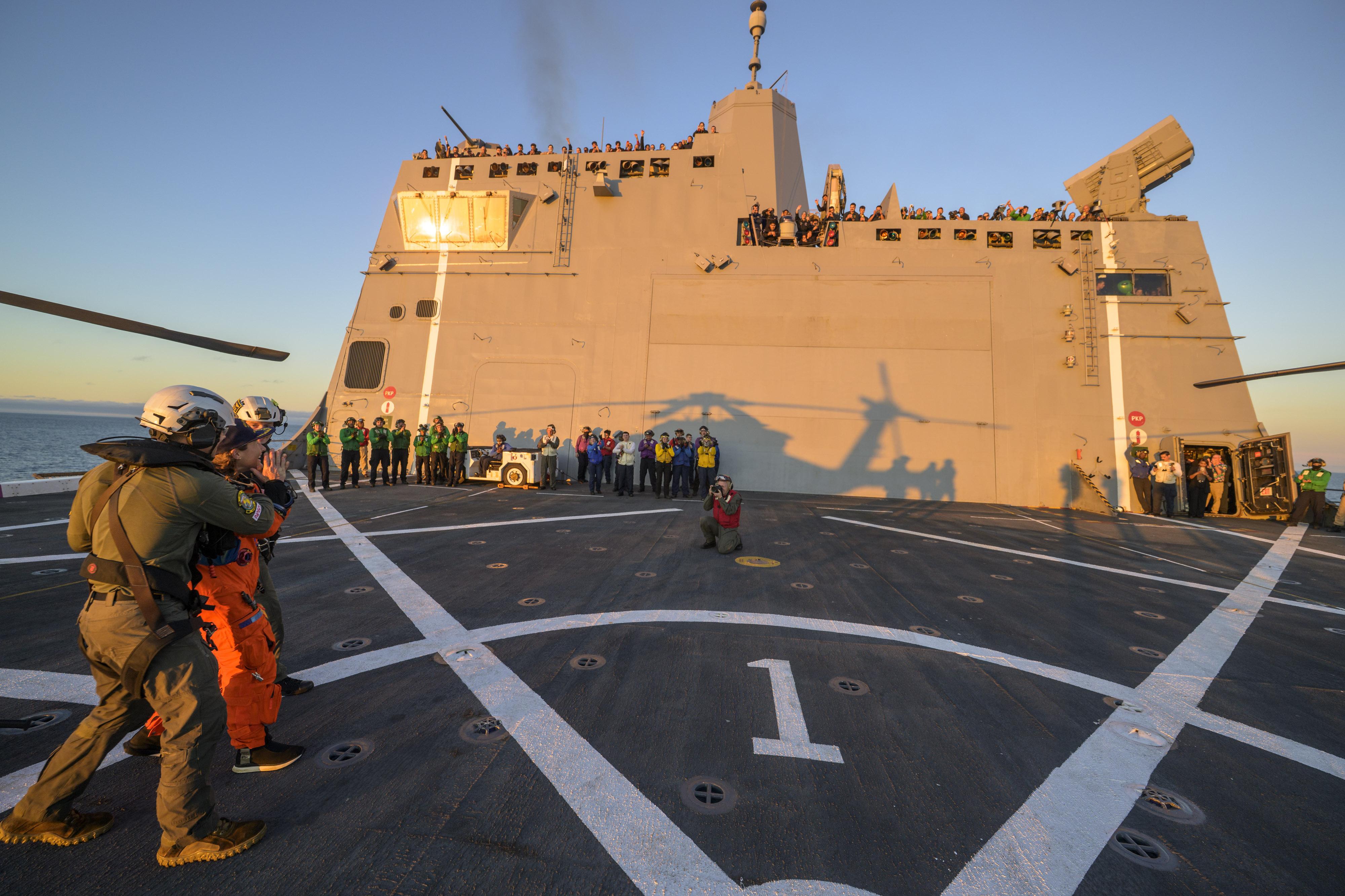 Artemis II conclui missão com sucesso meio século depois da Apollo. Veja as imagens