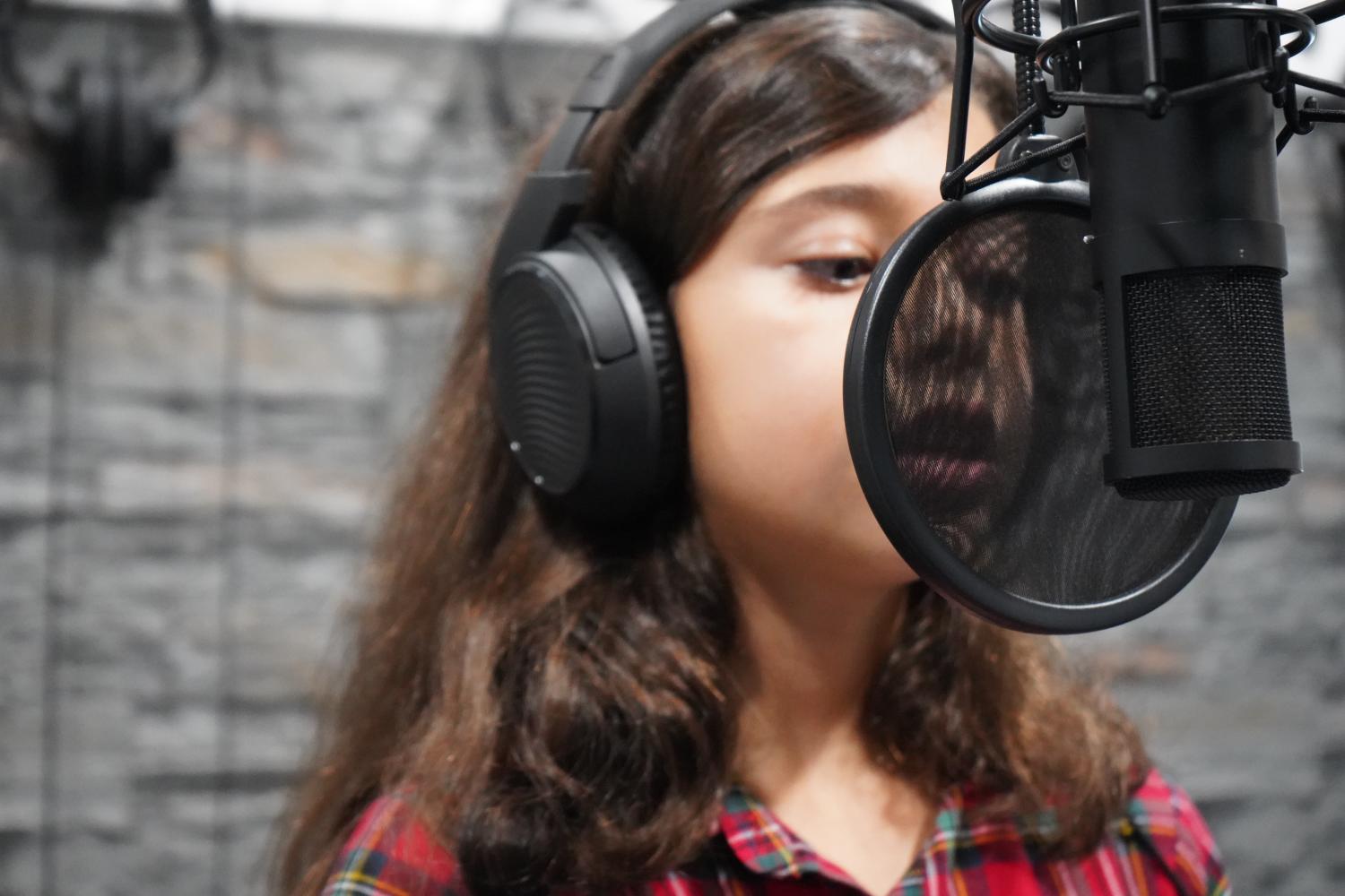 Conservatório lança videoclipe de Natal com solistas do Festival da Canção Infantil. Veja aqui