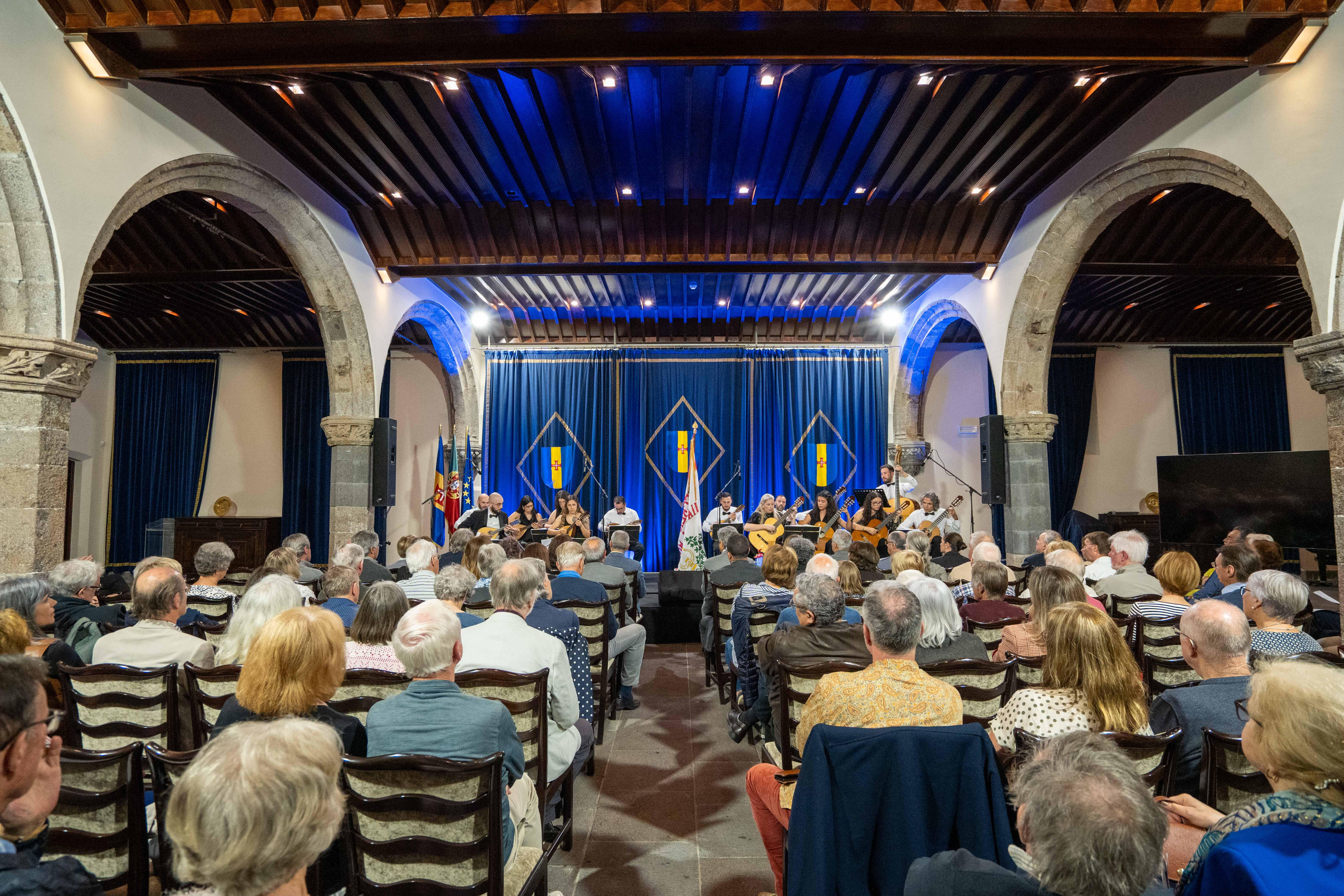 Recreio Musical celebrou 112 anos a unir o fado ao bandolim. Festa prossegue este fim de semana (com fotos)