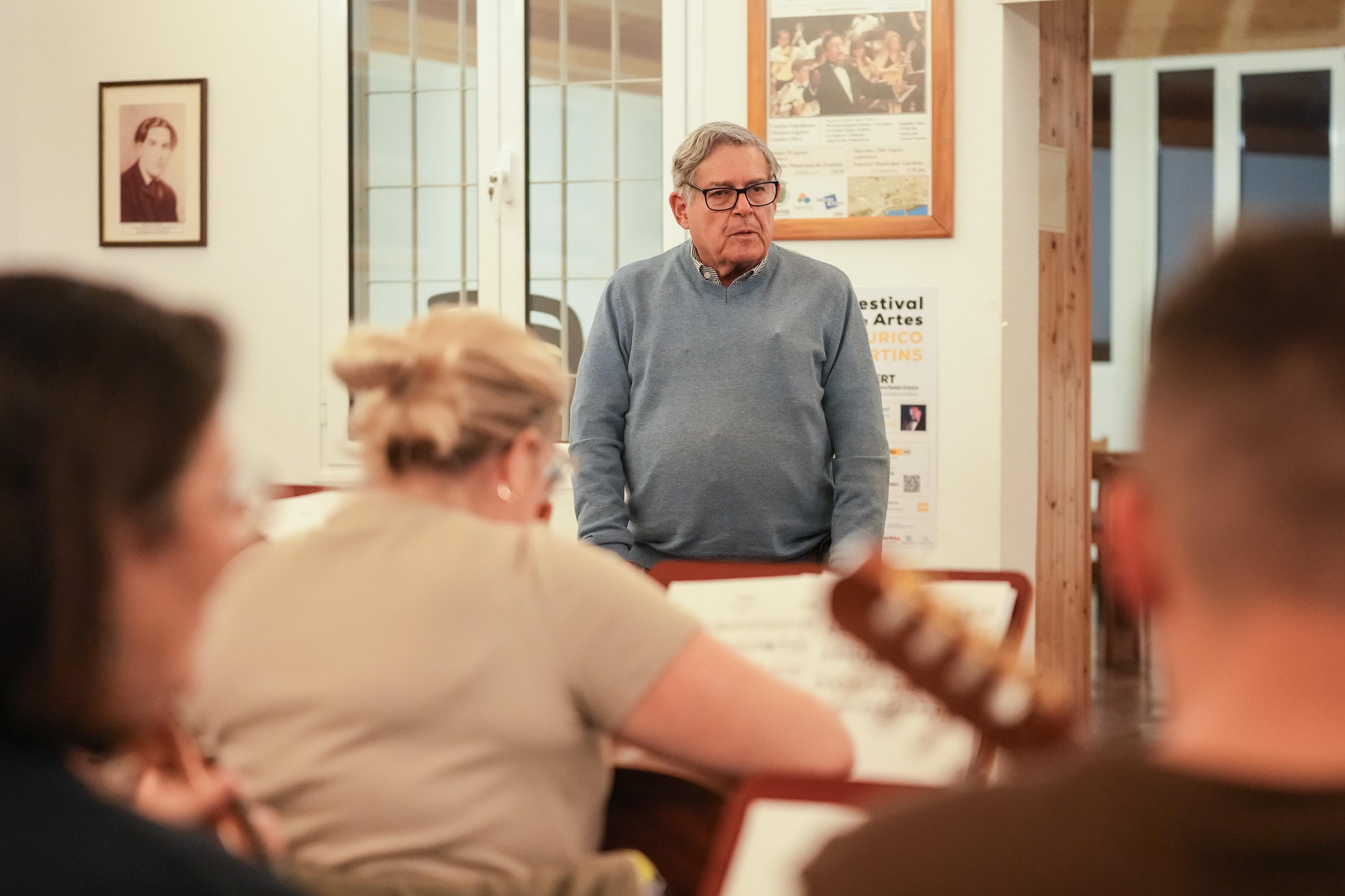 Orquestra de Bandolins prepara concerto inédito. Veja as imagens