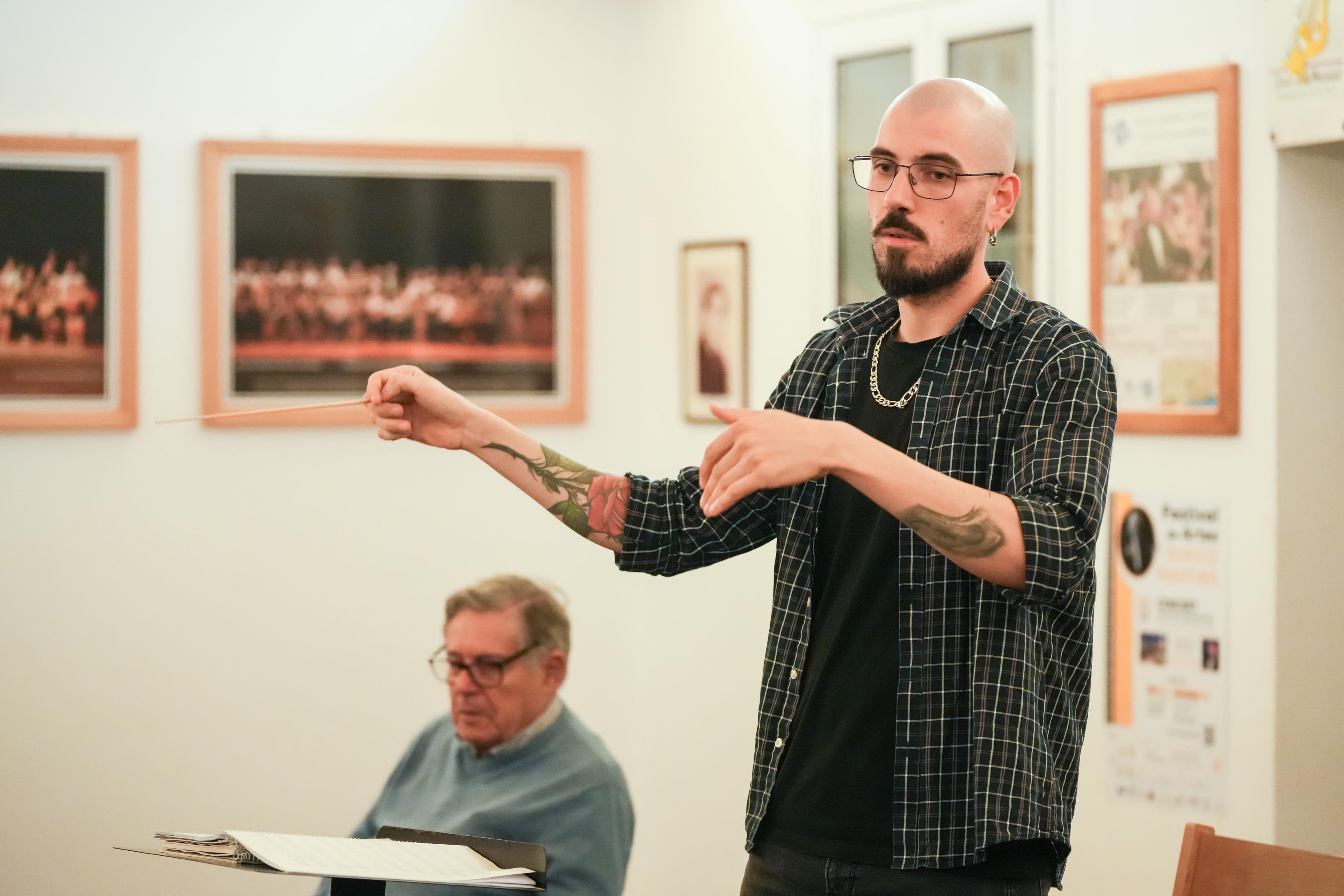 Orquestra de Bandolins prepara concerto inédito. Veja as imagens