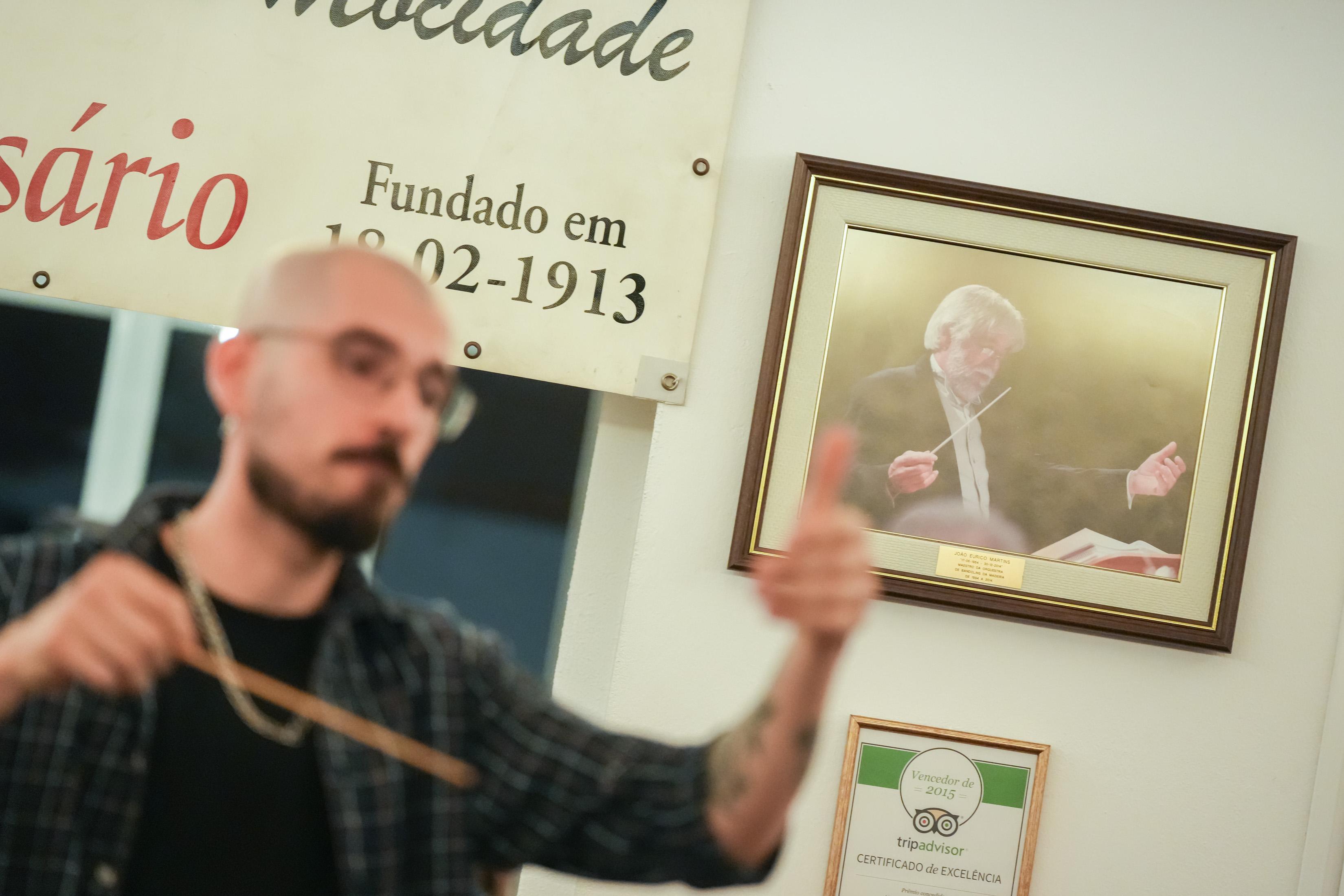 06-11-2025 Ensaio Orquestra de Bandolins da Madeira com o tenor Carlos Guilherme (Foto Joana Sousa)