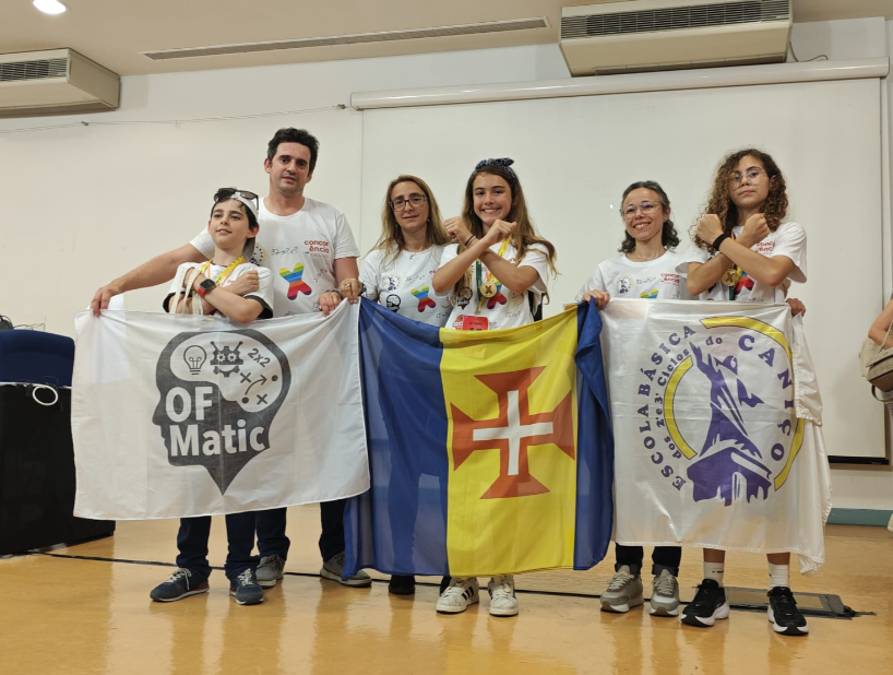 Alunos da EB2/3 do Caniço dominam Campeonato Nacional Multipli e conquistam os lugares cimeiros do pódio