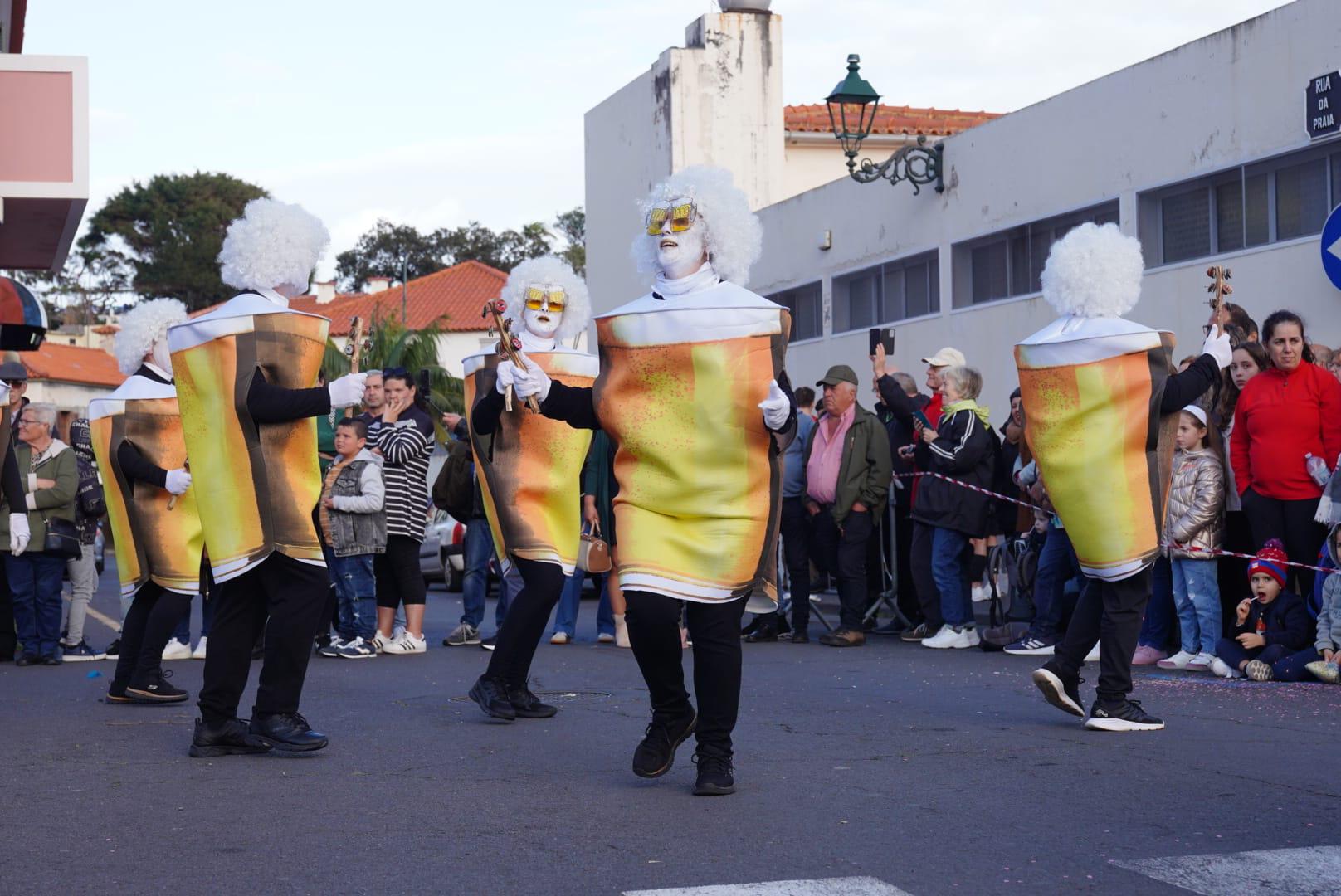 Muito furor, fitness e enigma no Carnaval de Santa Cruz com extraterrestres à ‘espreita’