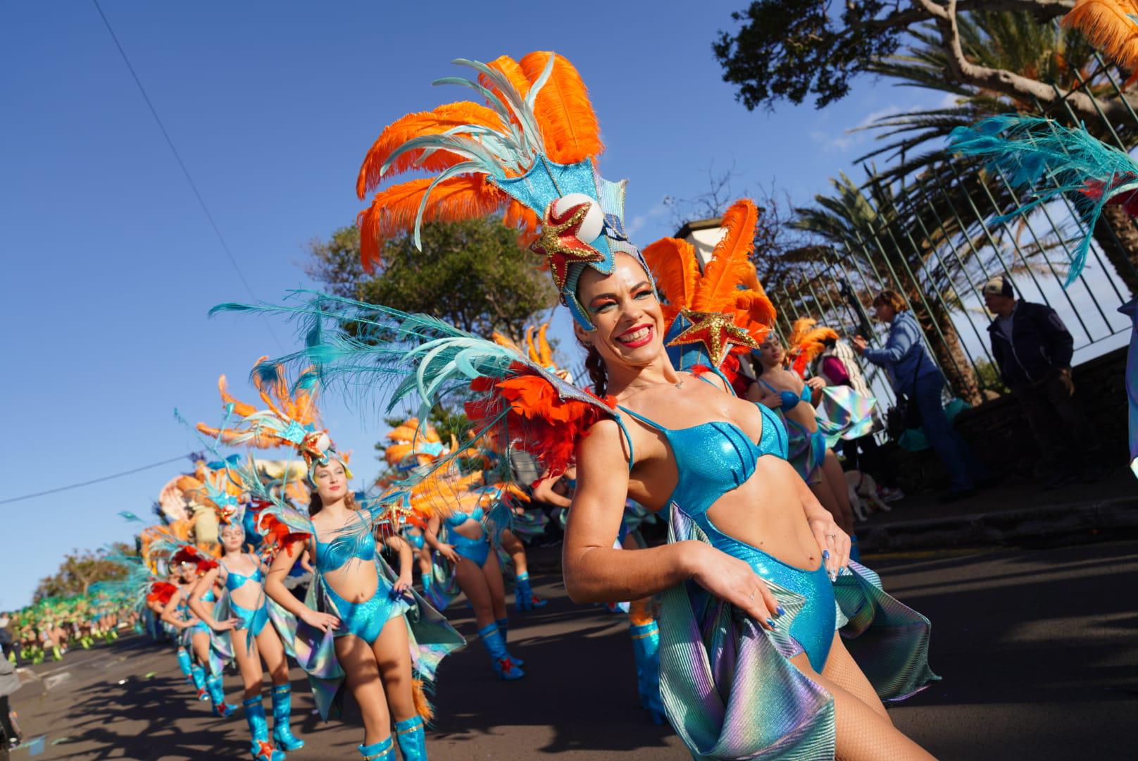 Muito furor, fitness e enigma no Carnaval de Santa Cruz com extraterrestres à ‘espreita’