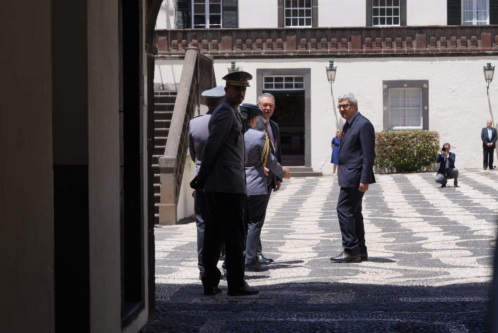 Seguro já está no seu “Palácio de Belém” da Madeira (com fotos)