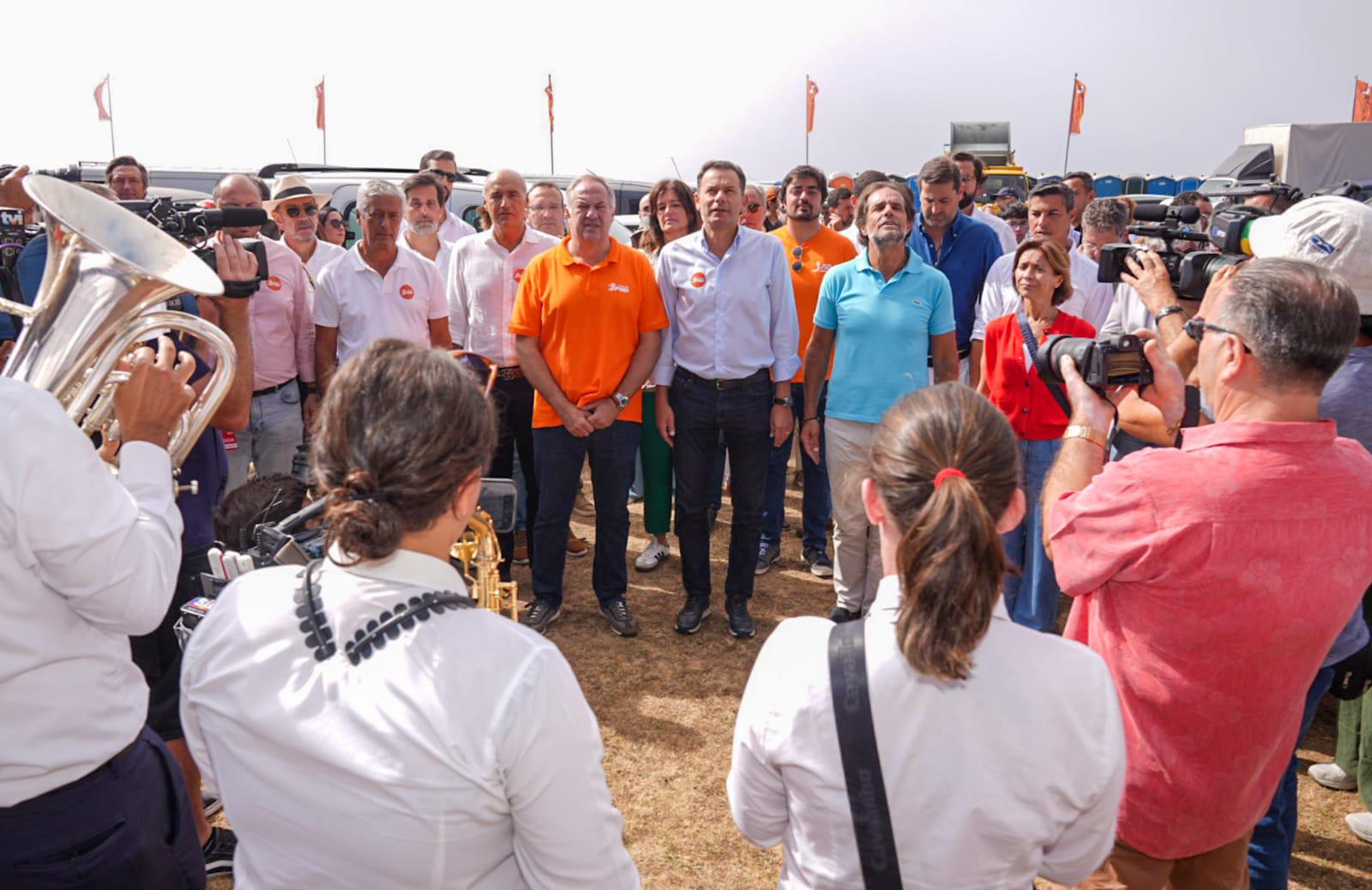 Montenegro e Albuquerque já chegaram à Festa do PSD-Madeira