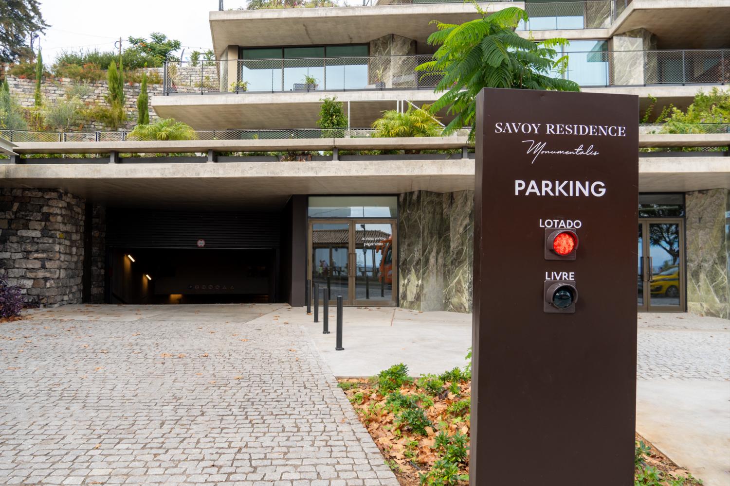 Novo parque de estacionamento na Estrada Monumental a partir de amanhã
