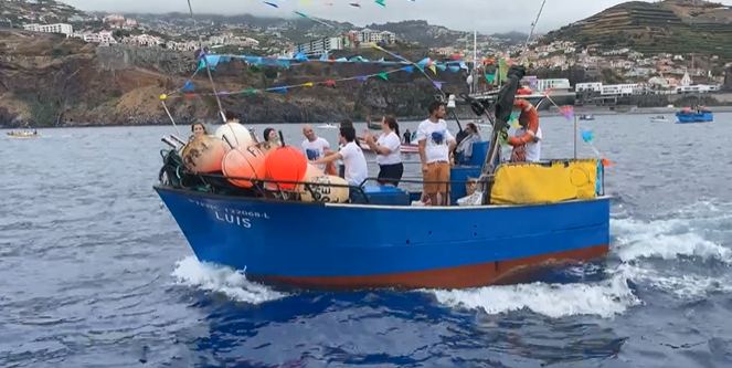 João Pedro Pais espalha ‘Amor urbano’ por Câmara de Lobos
