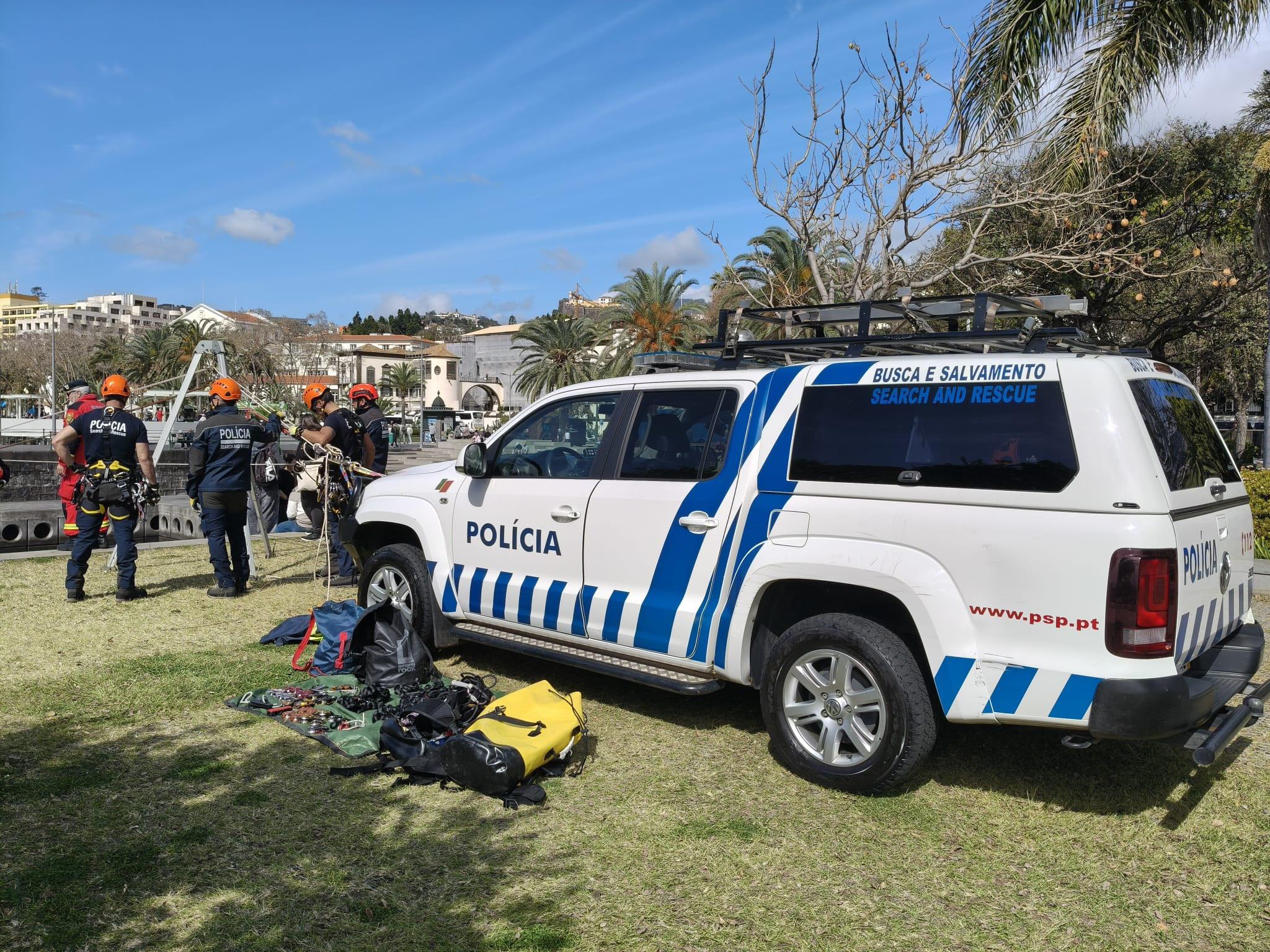 Equipa da PSP esteve também presente na demonstração de um resgate.